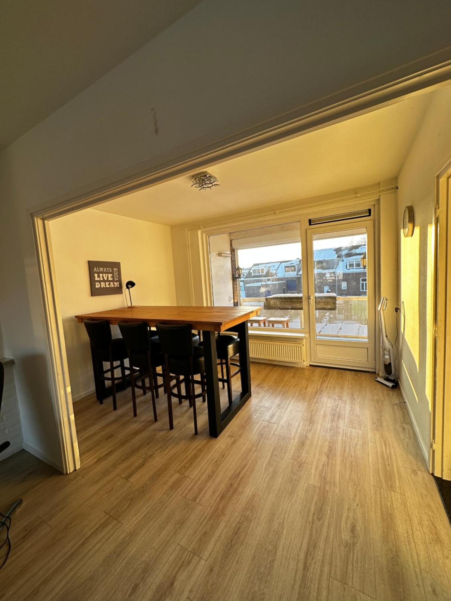 Lovely 2-Bedroom Apartment With Balcony Μάαστριχτ Εξωτερικό φωτογραφία